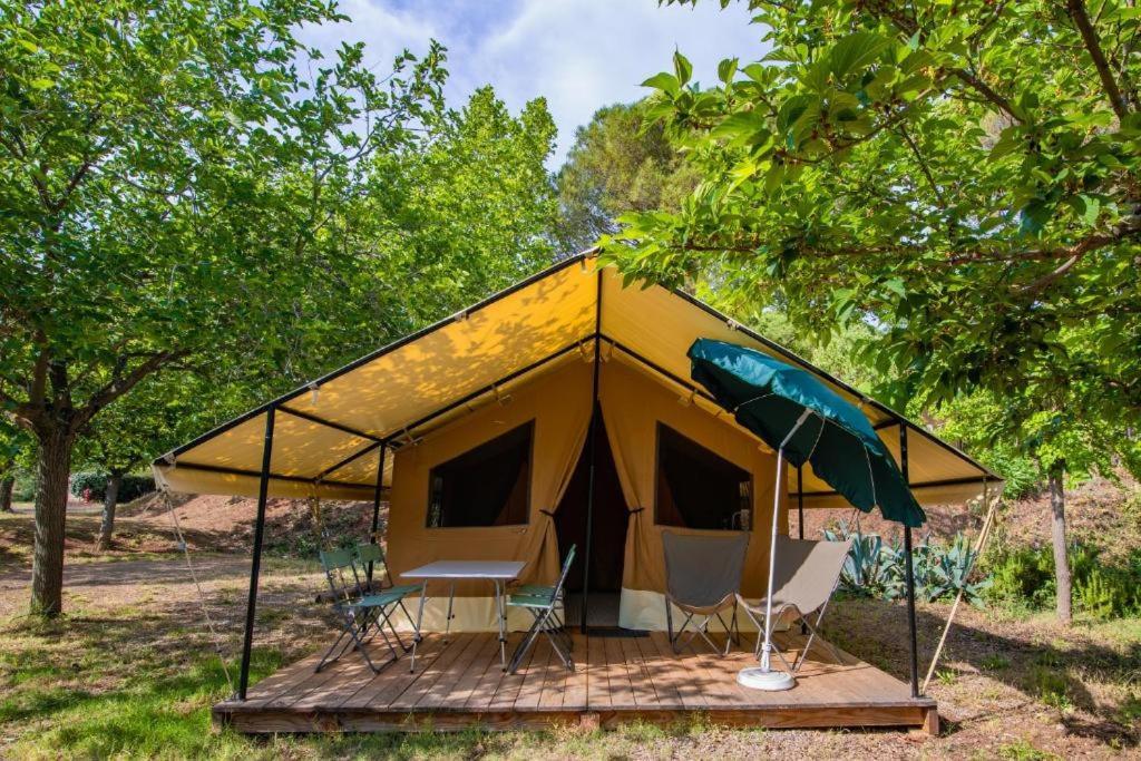 Camping Onlycamp Le Port Saint-Benoit-sur-Loire Exterior photo